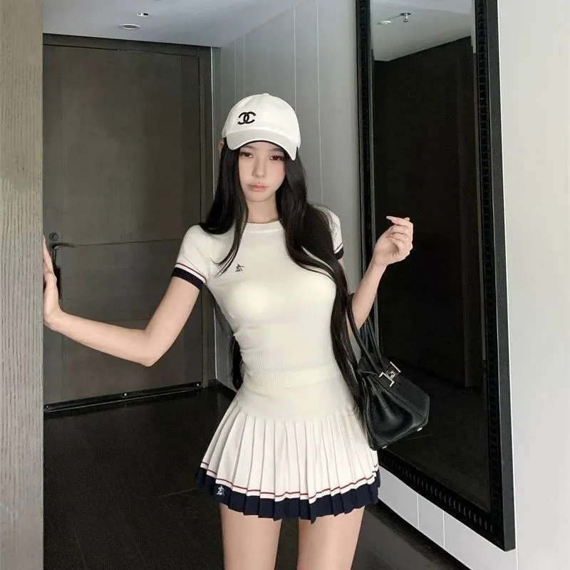 韓国の夏用ツーピーススーツカジュアルテニスゴルフスポーツスー - Golf Equipment For Women のレビューと価格
